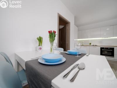 Prodej bytu 2+KK Hradec Králové, Ve Stromovce 743 č. 4