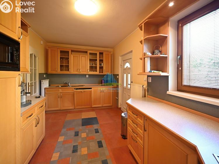 Sale family house Františkovy Lázně, Nezvalova 101/1a č. 2