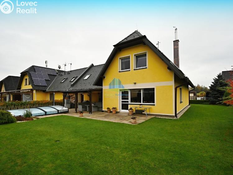 Prodej rodinného domu Cheb, Komorní Dvůr 49/23 č. 1