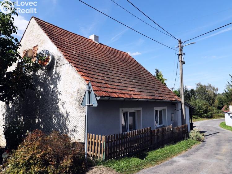 Prodej rodinného domu Kolinec č. 3