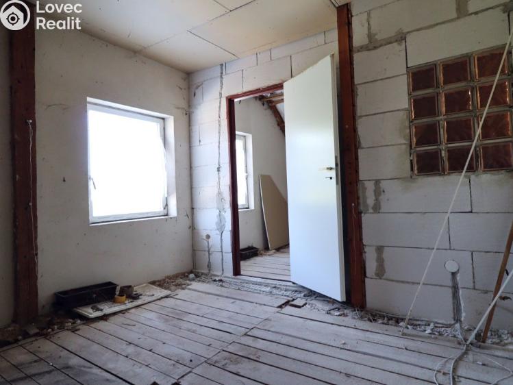 Prodej rodinného domu Kolinec č. 14