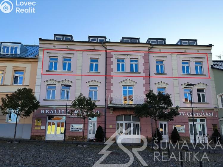 Sale apartment 4+1 Kašperské Hory, Náměstí 184 č. 5