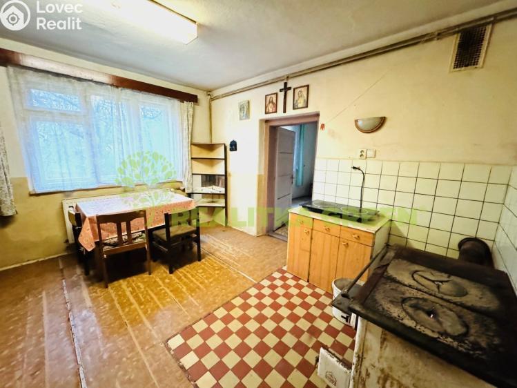 Prodej rodinného domu Francova Lhota č. 8