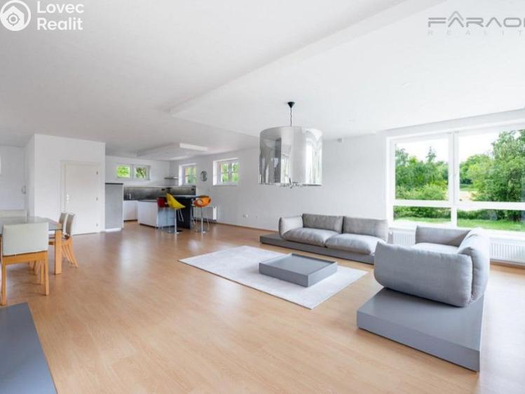 Sale family house Čakov č. 3