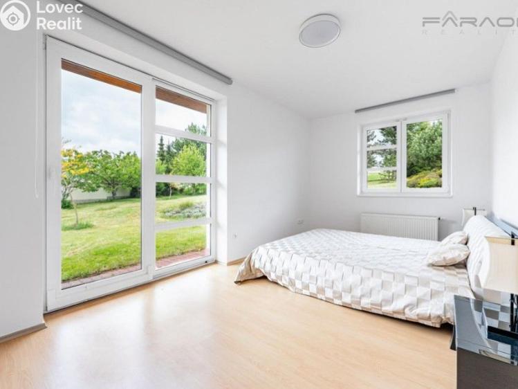 Sale family house Čakov č. 12