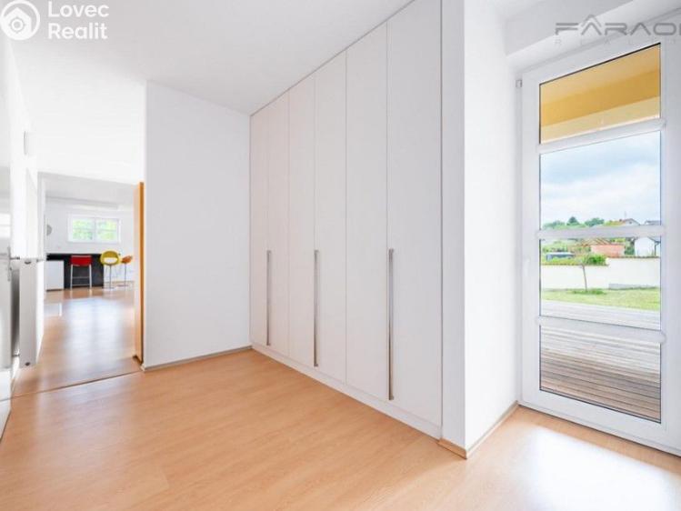 Sale family house Čakov č. 13