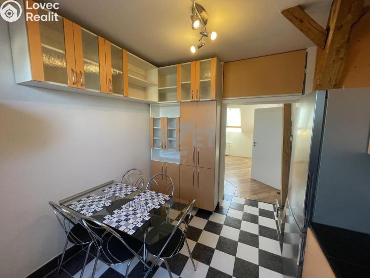 Prodej bytu 4+1 Ostrava, Korunní č. 8