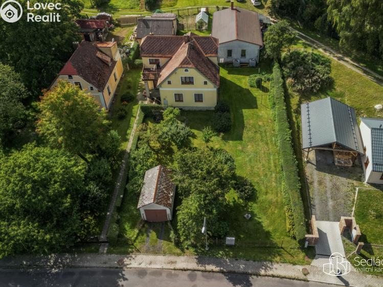 Prodej rodinného domu Tři Sekery č. 8