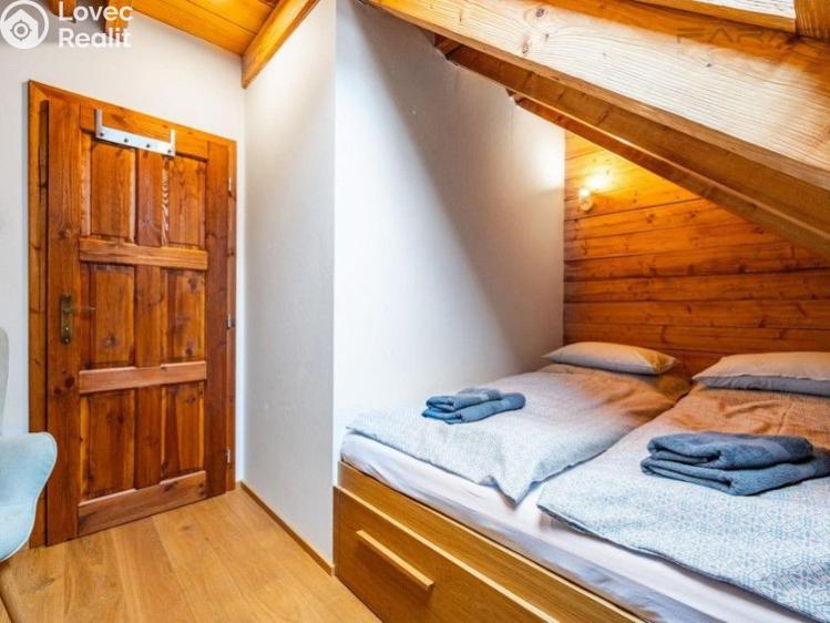 Prodej obchodního prostoru Borotín č. 20