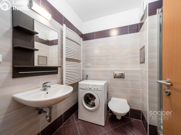 Продаж квартири 1+KK Praha, Hornoměcholupská č. 12