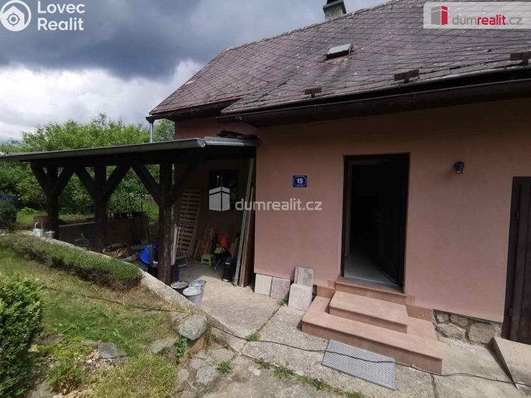 Prodej rodinného domu Lovečkovice č. 17
