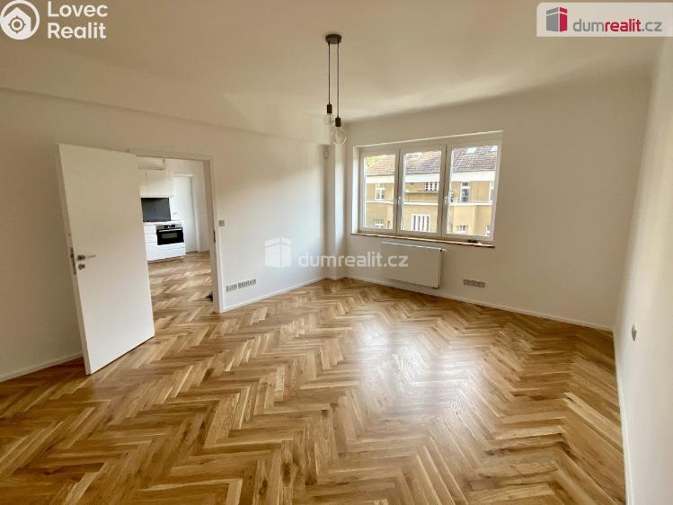 Prodej bytu 2+KK Praha 3, Viklefova č. 21