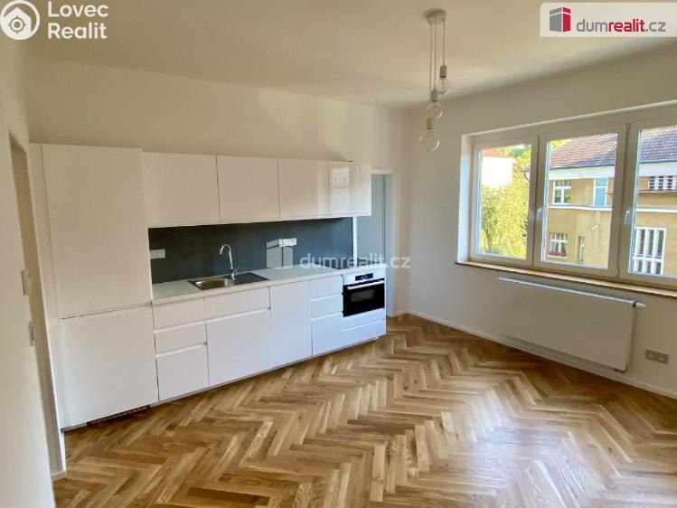 Prodej bytu 2+KK Praha 3, Viklefova č. 23