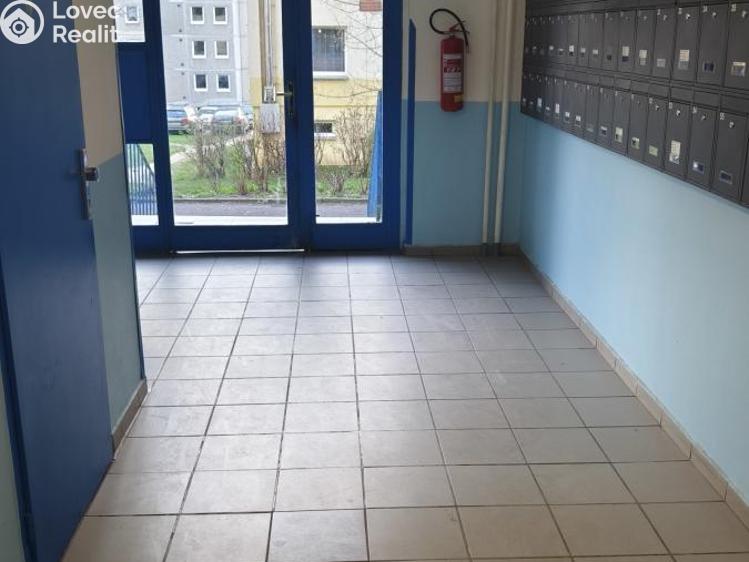 Pronájem bytu 2+1 Děčín, V Sídlišti 390 č. 8