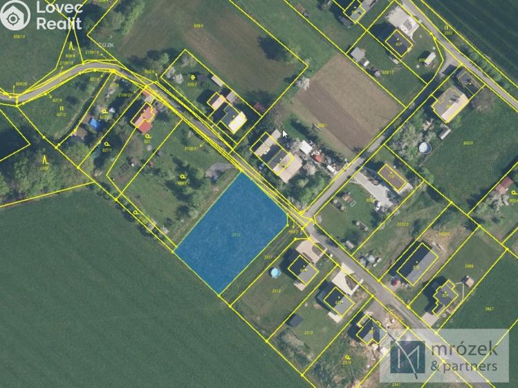 Prodej stavebního pozemku Ropice č. 7