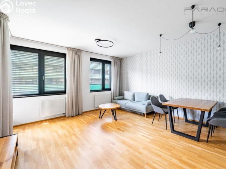 Pronájem bytu 3+KK Praha, U průhonu č. 10