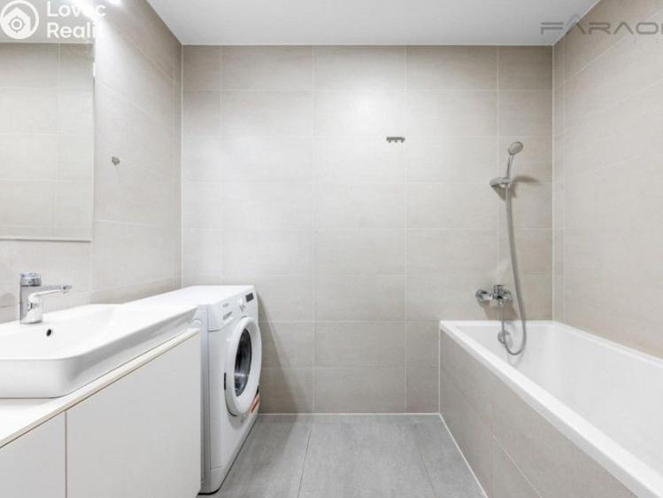 Pronájem bytu 3+KK Praha, U průhonu č. 15