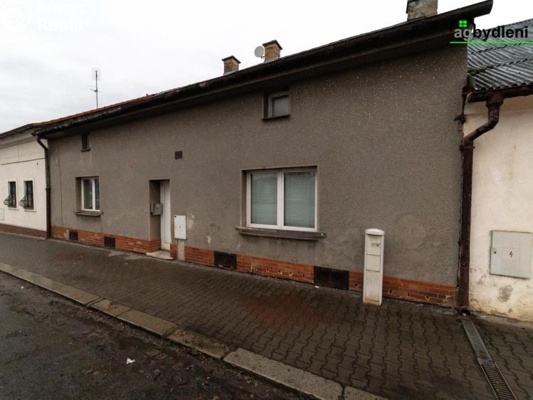 Prodej rodinného domu Plzeň, Lobezská č. 20