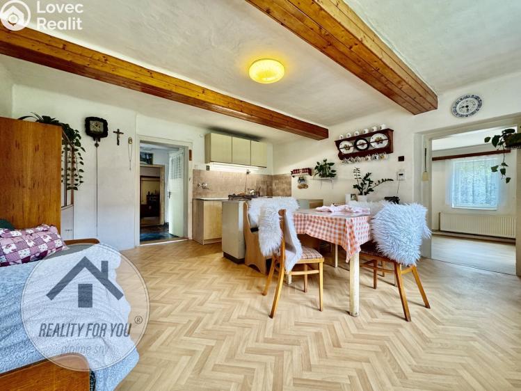 Продаж сімейного будинку Rovensko pod Troskami, Riegrova 196 č. 7