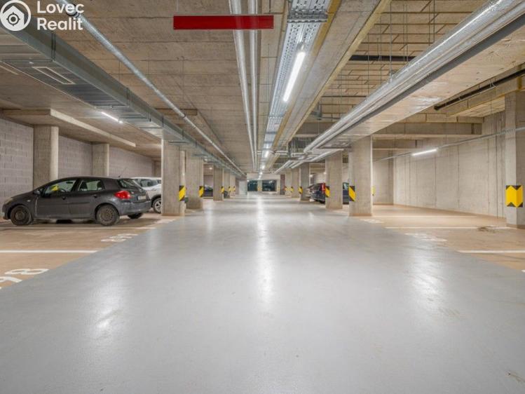 Pronájem bytu 2+KK Praha, Mezi vodami č. 11
