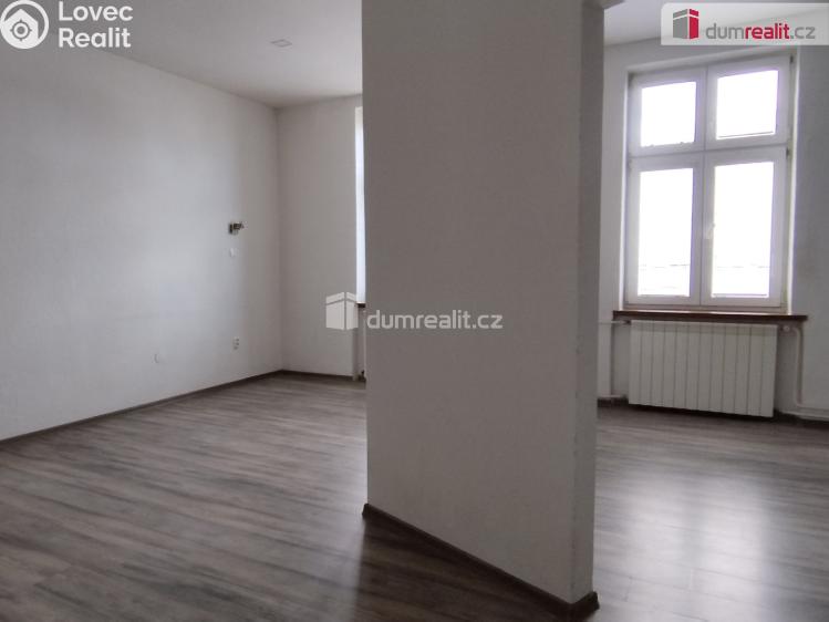 Prodej bytu 3+1 Opava, Komenského č. 17