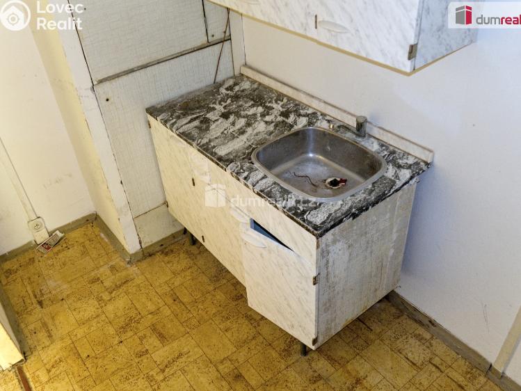 Pronájem obchodního prostoru Neratovice, Kojetická č. 12