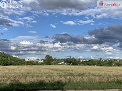 Продажа квартиры 4+KK Praha-Petrovice, Rezlerova č. 4