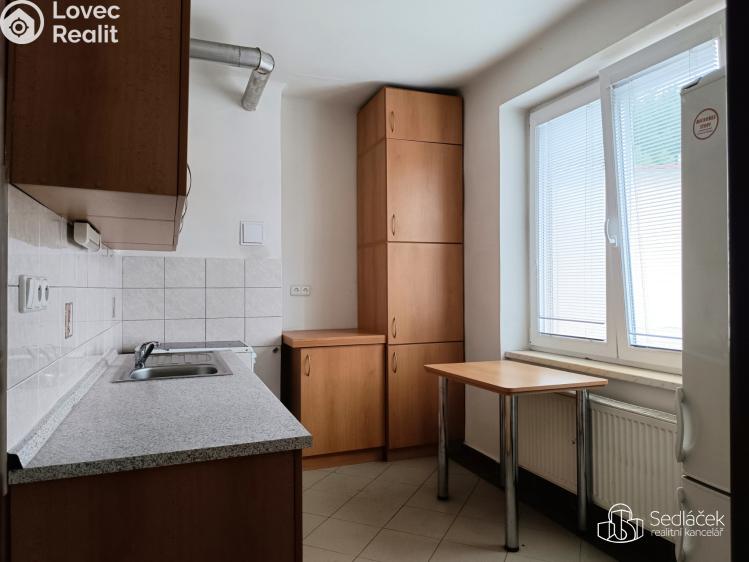 Prodej bytu 2+1 Nejdek, Bratří Čapků č. 4