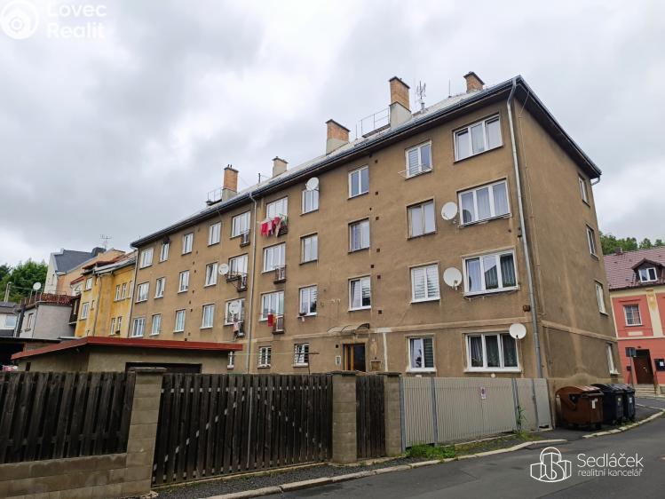 Prodej bytu 2+1 Nejdek, Bratří Čapků č. 17