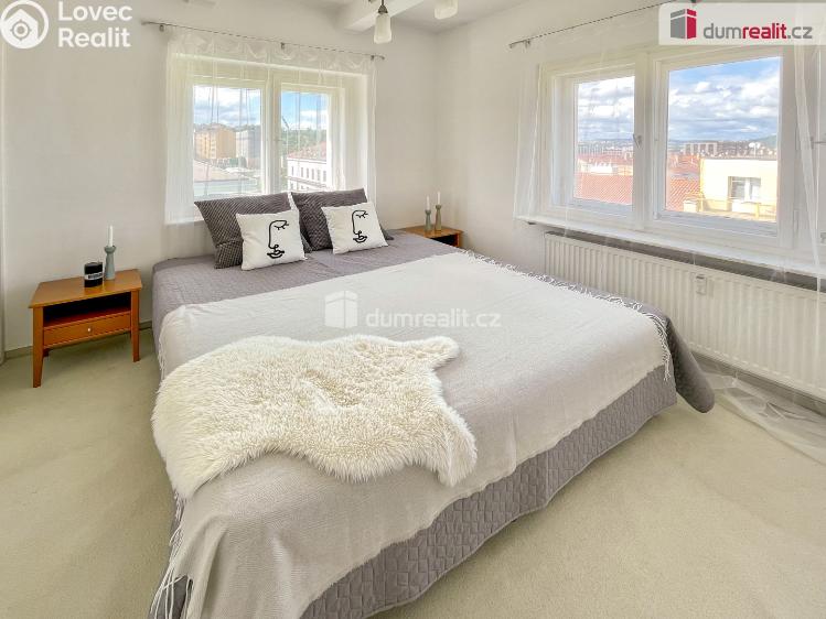 Sale apartment 3+KK Praha 3, Husinecká č. 7
