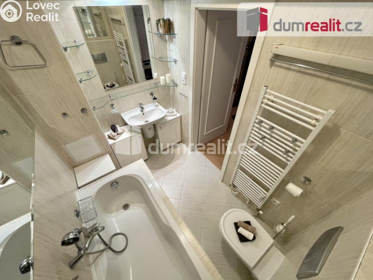 Sale apartment 3+KK Praha 3, Husinecká č. 15