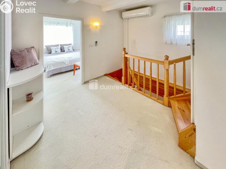 Sale apartment 3+KK Praha 3, Husinecká č. 34