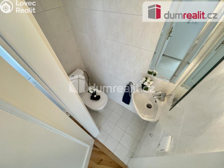 Sale apartment 3+KK Praha 3, Husinecká č. 37