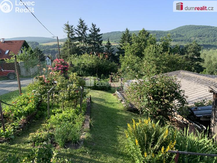 Sale family house Karlštejn č. 15
