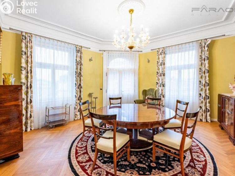 Оренда квартири 4+1 Praha, Pařížská č. 4