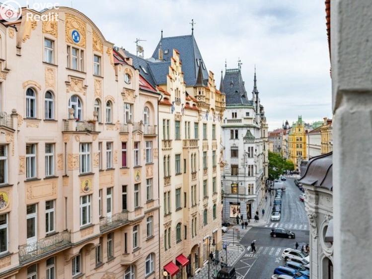 Оренда квартири 4+1 Praha, Pařížská č. 5