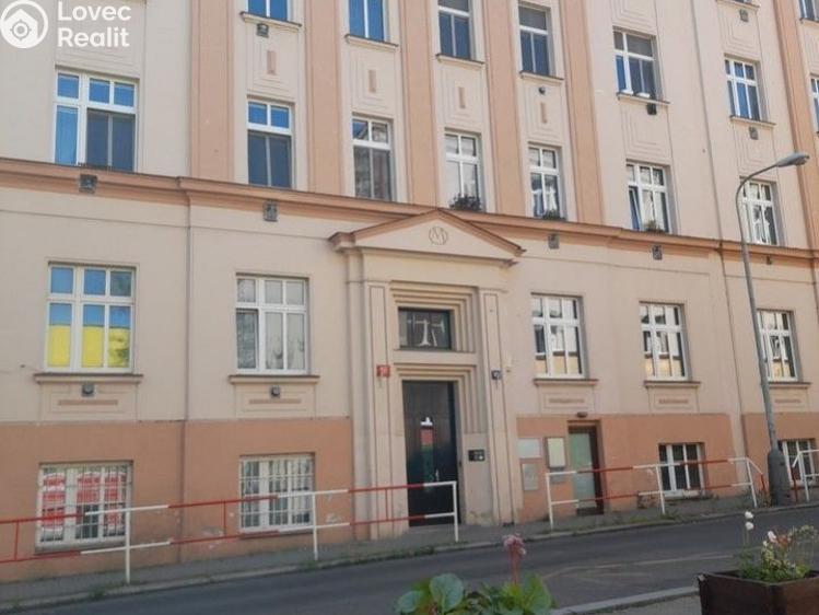 Prodej bytu 3+KK Praha, Ohradní 421/22 č. 27