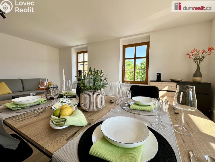 Prodej bytu 2+KK Horní Blatná, náměstí Sv. Vavřince č. 17