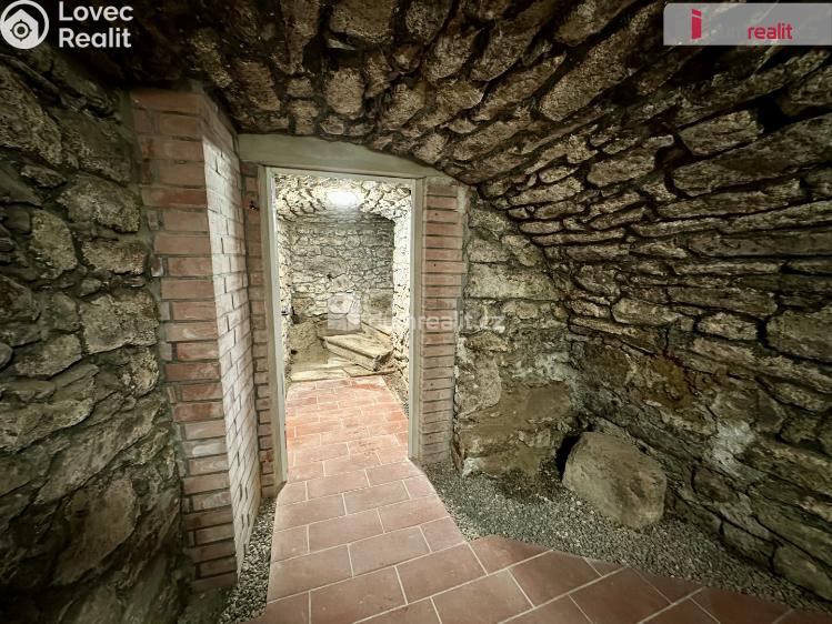 Prodej bytu 2+KK Horní Blatná, náměstí Sv. Vavřince č. 27