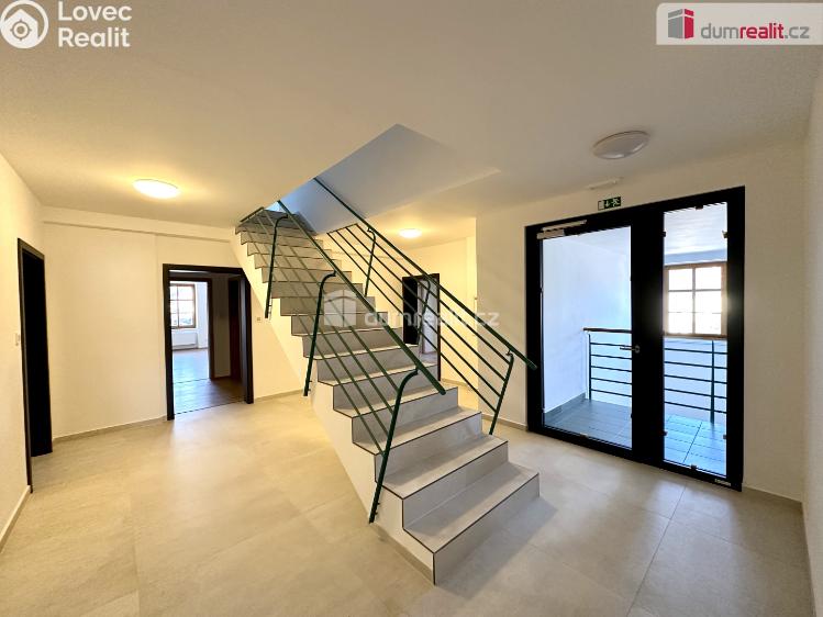 Prodej bytu 2+KK Horní Blatná, náměstí Sv. Vavřince č. 33