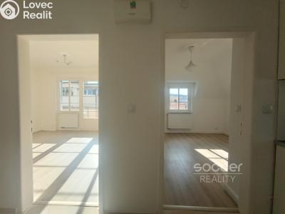 Оренда квартири 2+KK Praha, Pravá č. 4