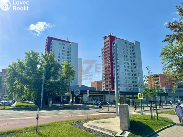Pronájem bytu 1+KK Ostrava, Nádražní 2924/73 č. 22