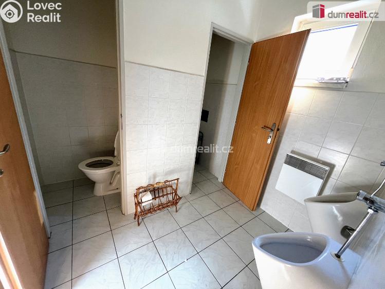 Pronájem obchodního prostoru Uherské Hradiště, Jaktáře č. 26