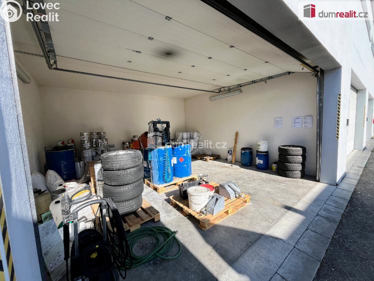 Pronájem obchodního prostoru Uherské Hradiště, Jaktáře č. 30