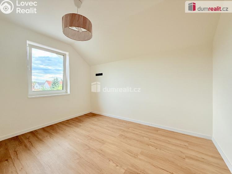 Prodej rodinného domu Velká Jesenice č. 131
