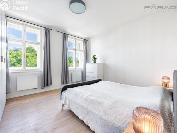 Pronájem bytu 3+KK Praha, Sokolovská č. 4