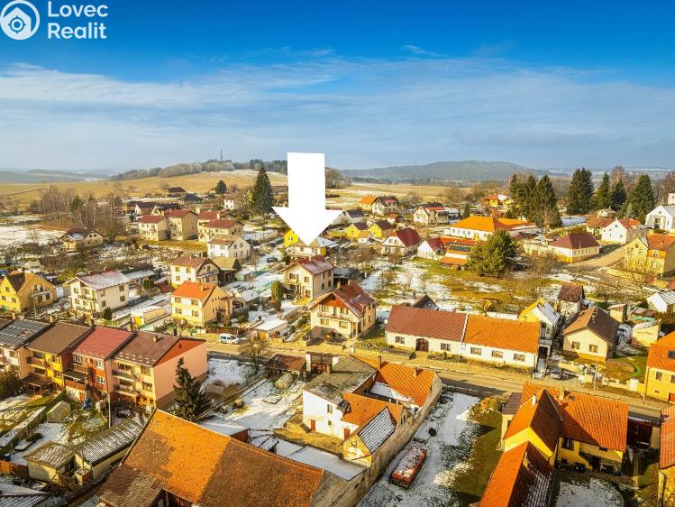 Prodej rodinného domu Besednice, Školní 272 č. 8