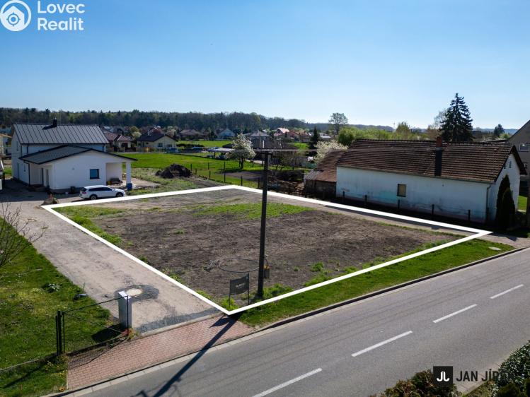 Prodej stavebního pozemku Spojil, Na Okrajích 43 č. 4