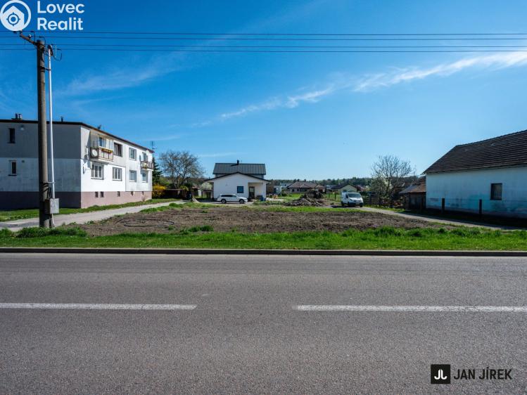 Prodej stavebního pozemku Spojil, Na Okrajích 43 č. 6