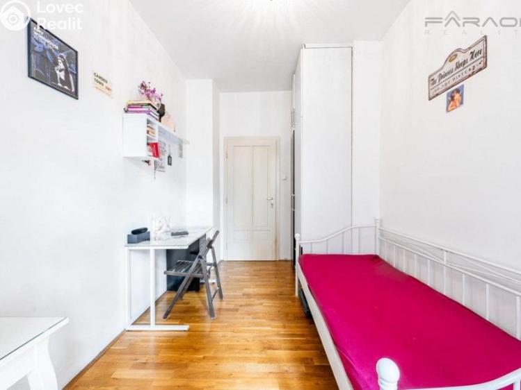 Pronájem bytu 4+1 Praha, Stroupežnického č. 9